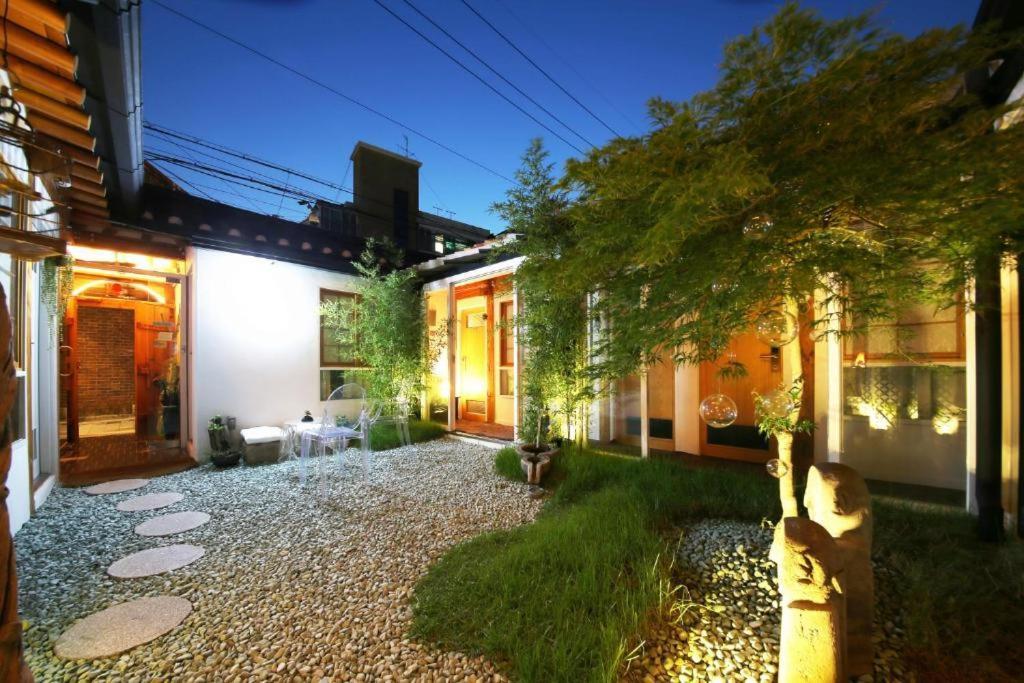 'Hanok Hanok' Boutique Stay Seoul - 2Min From Gyeongbokgung Palace Station Exteriör bild